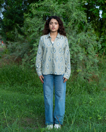 Neera Shirt