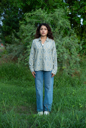Neera Shirt