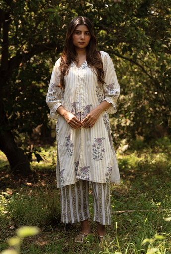 Marigold long blouse with poppy pants