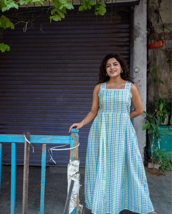 Kishmish maxi dress