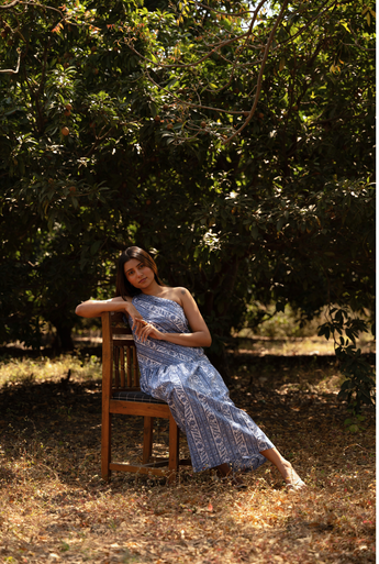 Juniper One-Shoulder